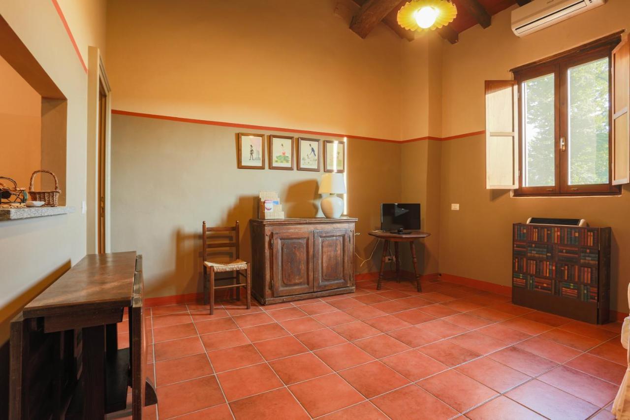 ווגרה Agriturismo Le Corti Della Gualdana מראה חיצוני תמונה
