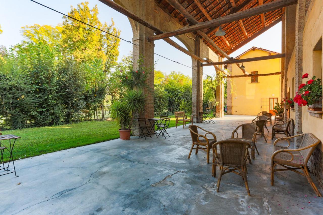 ווגרה Agriturismo Le Corti Della Gualdana מראה חיצוני תמונה