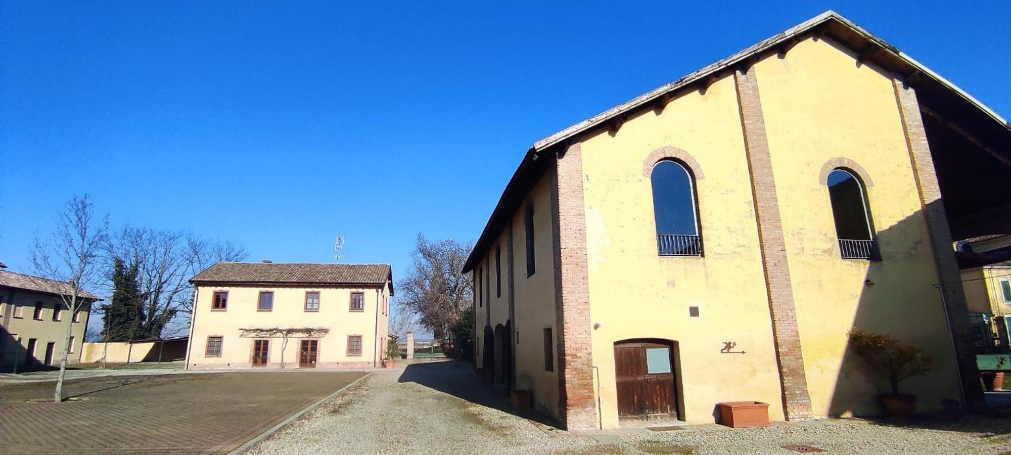 ווגרה Agriturismo Le Corti Della Gualdana מראה חיצוני תמונה